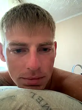 Snapshot of HairyJeffry chatting on 09/08/25, 05:23 HairyJeffry online show from 09/08/25, 05:23