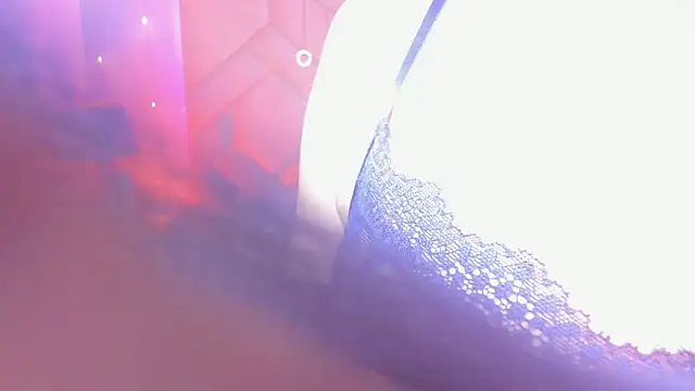 Snapshot of caroline__muller chatting on 04/07/26, 11:34 caroline muller online show from 04/07/26, 11:34