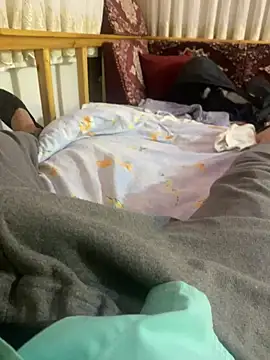 Snapshot of Darbelimatkap38 chatting on 10/28/25, 04:28 Darbelimatkap38 online show from 10/28/25, 04:28