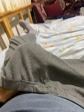 Snapshot of Darbelimatkap38 chatting on 10/30/25, 11:01 Darbelimatkap38 online show from 10/30/25, 11:01