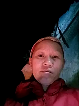 Snapshot of MaiHoa69 chatting on 11/28/25, 01:06 MaiHoa69 online show from 11/28/25, 01:06