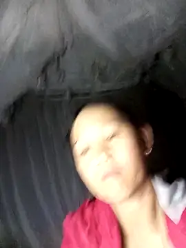 Snapshot of MaiHoa69 chatting on 11/16/25, 07:40 MaiHoa69 online show from 11/16/25, 07:40