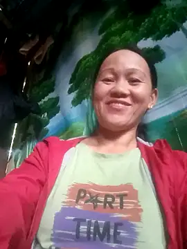 Snapshot of MaiHoa69 chatting on 11/08/25, 07:23 MaiHoa69 online show from 11/08/25, 07:23