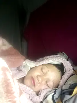 Snapshot of MaiHoa69 chatting on 12/14/25, 09:09 MaiHoa69 online show from 12/14/25, 09:09