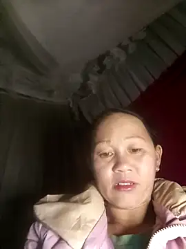 Snapshot of MaiHoa69 chatting on 12/16/25, 12:09 MaiHoa69 online show from 12/16/25, 12:09