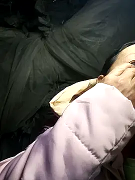 Snapshot of MaiHoa69 chatting on 11/20/25, 08:20 MaiHoa69 online show from 11/20/25, 08:20