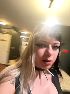 Paige Turner online show from 10/11/25, 01:06