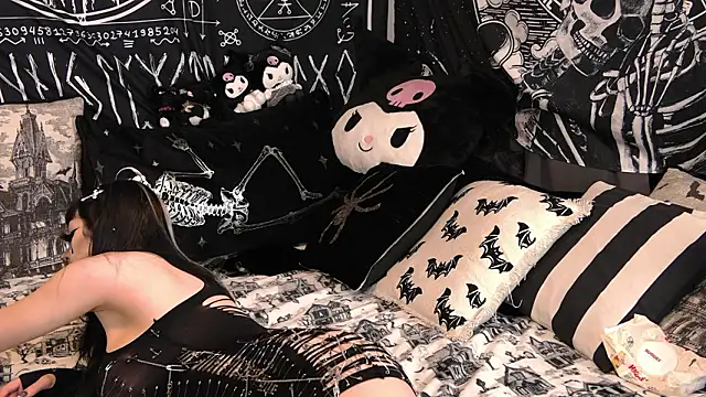 Paige Turner online show from 02/13/26, 12:10