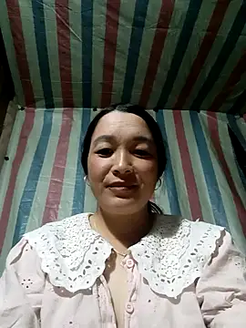 Bliss rose online show from 09/26/25, 11:28