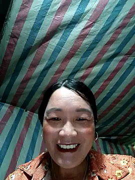 Bliss rose online show from 10/26/25, 02:01