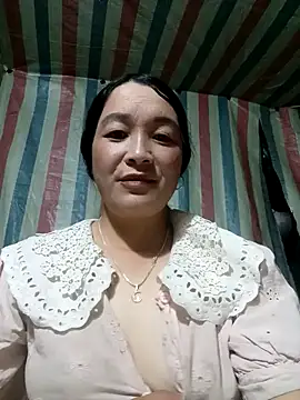 Bliss rose online show from 10/16/25, 07:05