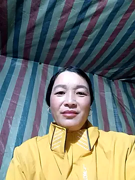 Bliss rose online show from 11/02/25, 02:16