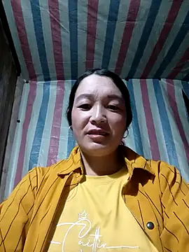 Bliss rose online show from 09/25/25, 11:22