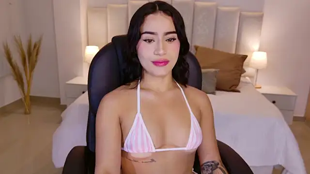 Saskia litt online show from 01/13/26, 04:16