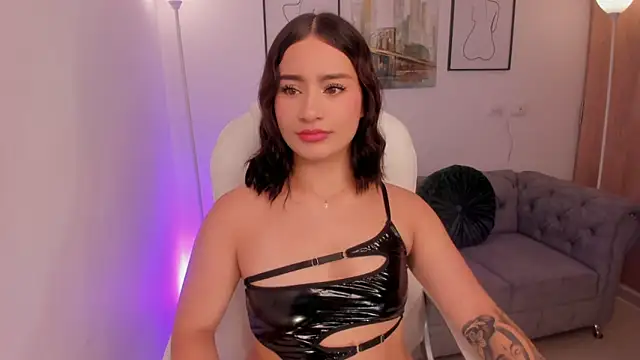 Saskia litt online show from 09/16/25, 03:40