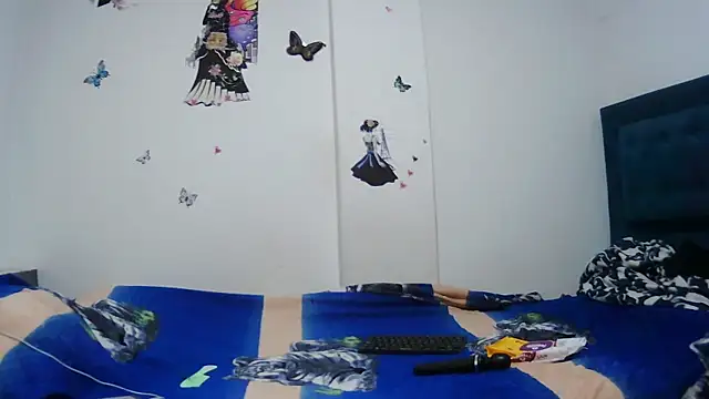 AddyStuart  online show from 11/13/25, 03:21