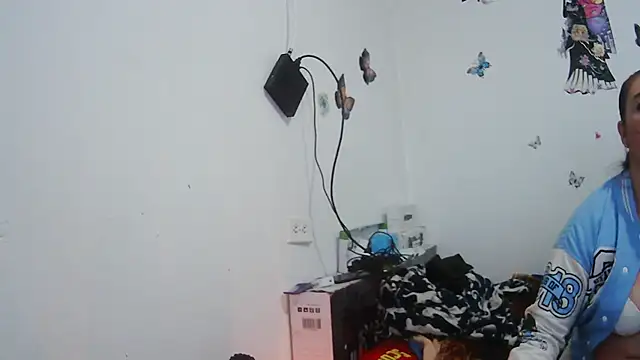 AddyStuart  online show from 09/24/25, 11:21