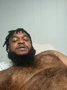 Snapshot of Longthickdick33 chatting on 09/24/25, 03:46 Longthickdick33 online show from 09/24/25, 03:46
