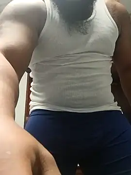 Snapshot of Longthickdick33 chatting on 11/18/25, 12:41 Longthickdick33 online show from 11/18/25, 12:41