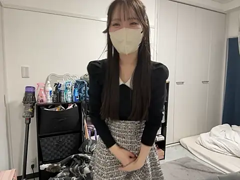 nano-da-u online show from 12/05/25, 06:17