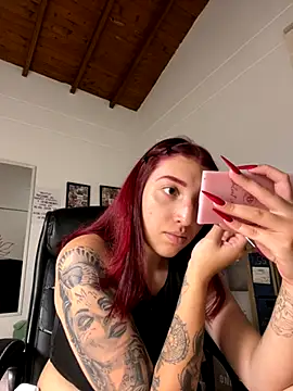 Paulina-Wells online show from 10/31/25, 09:00