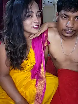 Snapshot of Hotbhabi305 chatting on 09/12/25, 06:29 Hotbhabi305 online show from 09/12/25, 06:29