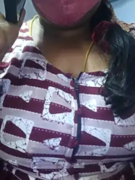 TAMIL ELAKKIYA online show from 04/11/26, 06:00