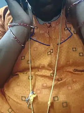 TAMIL ELAKKIYA online show from 11/24/25, 08:36