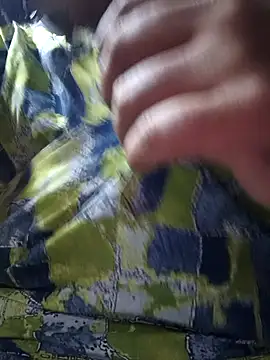 TAMIL ELAKKIYA online show from 09/28/25, 01:18