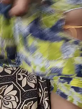 TAMIL ELAKKIYA online show from 09/29/25, 07:48