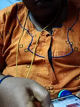 TAMIL ELAKKIYA online show from 12/19/25, 08:33