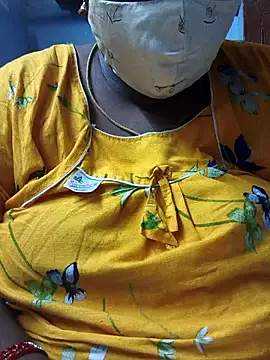 TAMIL ELAKKIYA online show from 11/19/25, 09:42