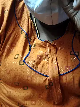 TAMIL ELAKKIYA online show from 11/28/25, 09:20