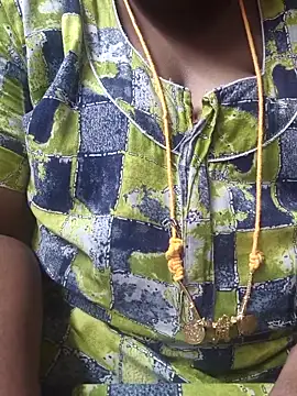 TAMIL ELAKKIYA online show from 09/21/25, 05:01