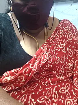 TAMIL ELAKKIYA online show from 02/19/26, 06:05