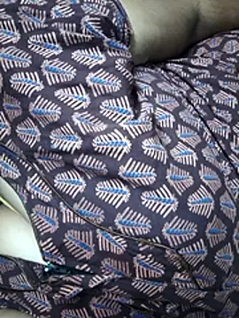 TAMIL ELAKKIYA online show from 11/23/25, 10:36