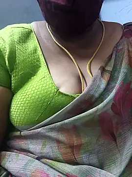 TAMIL ELAKKIYA online show from 06/05/26, 04:13