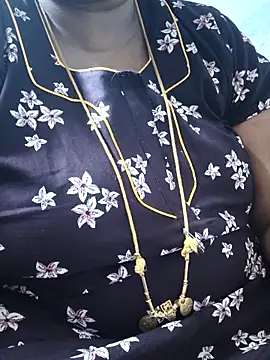 TAMIL ELAKKIYA online show from 02/06/26, 07:54