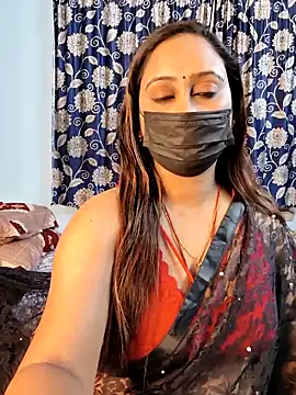 Snapshot of Cute-lusi chatting on 11/20/25, 07:36 Cute-lusi online show from 11/20/25, 07:36