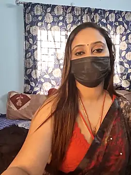 Snapshot of Cute-lusi chatting on 11/21/25, 09:52 Cute-lusi online show from 11/21/25, 09:52