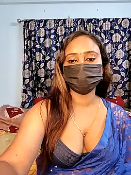 Snapshot of Cute-lusi chatting on 03/25/26, 06:40 Cute-lusi online show from 03/25/26, 06:40