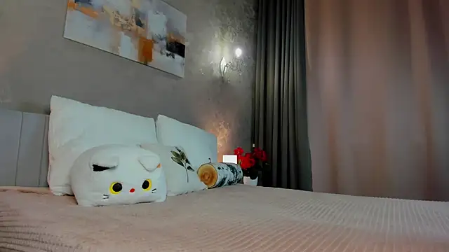 Daria J online show from 11/25/25, 04:02