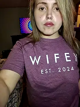 JuicyExxxperience online show from 11/09/25, 03:27