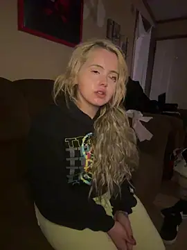 JuicyExxxperience online show from 02/26/26, 02:50