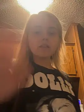 JuicyExxxperience online show from 02/15/26, 12:48