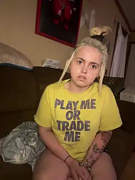 JuicyExxxperience online show from 03/27/26, 10:38