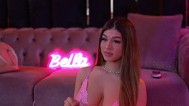 BellaNoirre online show from 02/02/26, 06:07