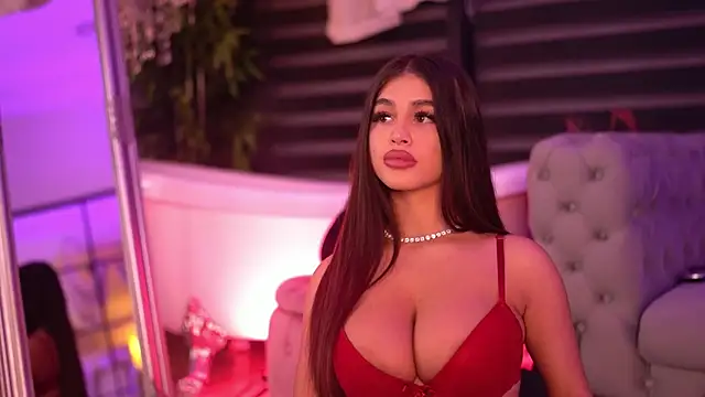 BellaNoirre online show from 12/22/25, 05:57