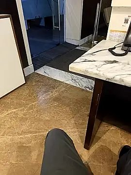 hotboy43339 online show from 09/14/25, 04:13