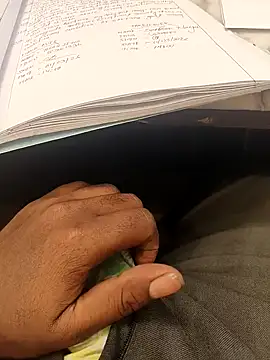 hotboy43339 online show from 03/05/26, 02:41